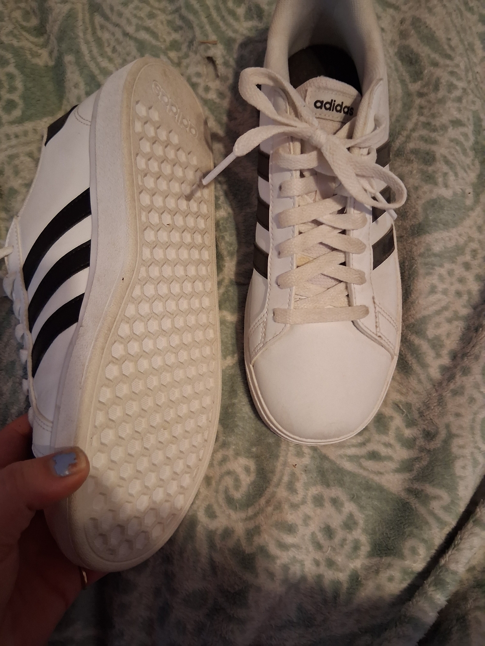 Adidas White Sneakers with Black Stripes - Picture 3 of 4